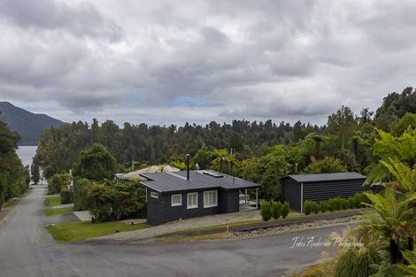 Photo of property in 16 Stuart Street, Lake Kaniere, Kokatahi, 7881