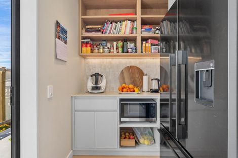 Photo of property in 21 Packer Road, Wanaka, 9382