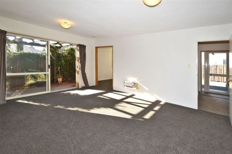 Photo of property in 2/41 Brodie Street, Ilam, Christchurch, 8041