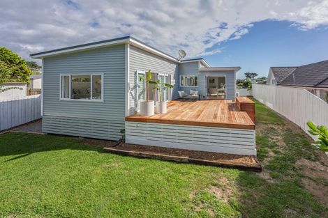Photo of property in 4a Huia Road, Raumati Beach, Paraparaumu, 5032
