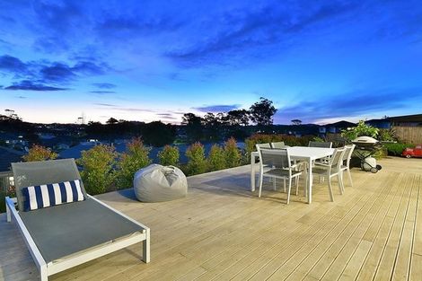 Photo of property in 18 Bankside Road, Silverdale, 0932