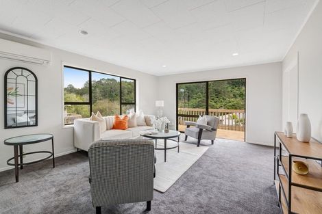 Photo of property in 148 Lynn Road, Bayview, Auckland, 0629