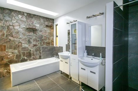 Photo of property in 7c Hinau Street, Inglewood, 4330