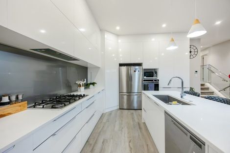 Photo of property in 138 Godfrey Drive, Orewa, 0931