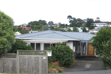 Photo of property in 14 Wyoming Avenue, Murrays Bay, Auckland, 0630