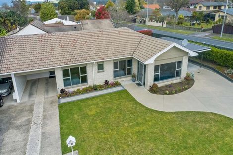 Photo of property in 8 Kowhai Street, Glenholme, Rotorua, 3010