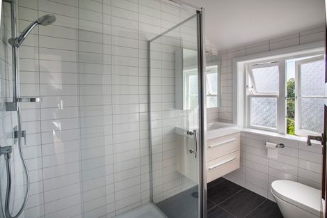 Photo of property in 9a Kerr Street, Devonport, Auckland, 0624