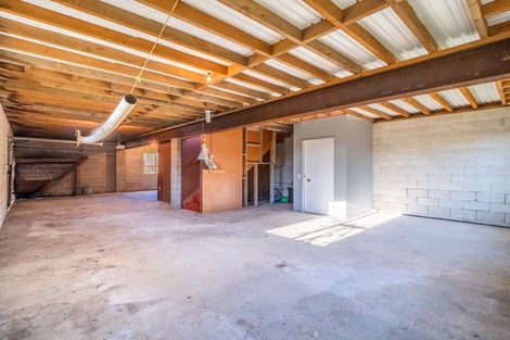 Photo of property in 20 Moturata Road, Taieri Beach, Taieri Mouth, 9091