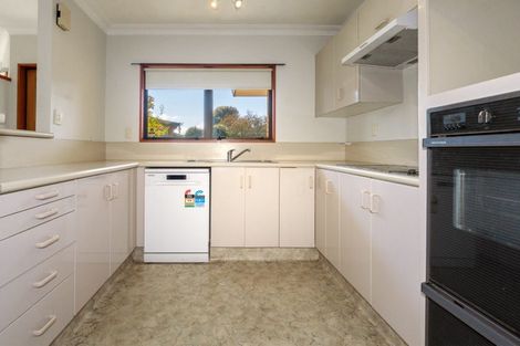 Photo of property in 2/2 Heron Avenue, Matua, Tauranga, 3110