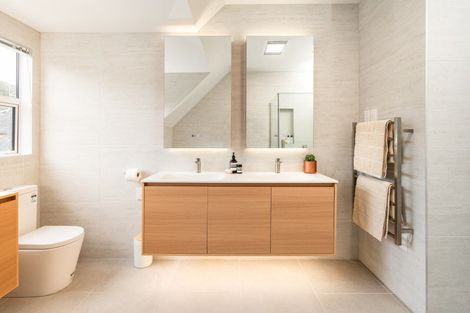 Photo of property in 64 Friend Street, Karori, Wellington, 6012