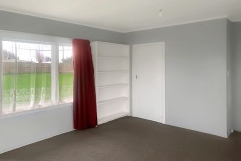 Photo of property in 65 Avenue Road, Foxton, 4814