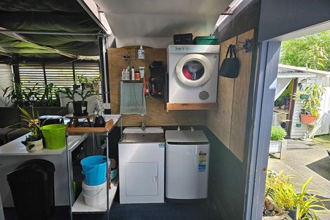 Photo of property in 43 Margaret Road, Papatoetoe, Auckland, 2025