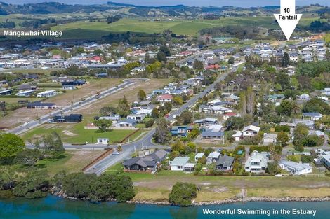 Photo of property in 18 Fantail Way, Mangawhai, 0505