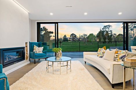 Photo of property in 14 Third Fairway Place, Albany, Auckland, 0632