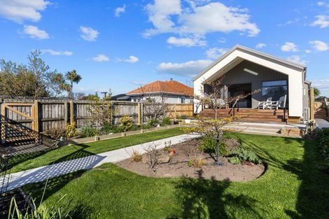 Photo of property in 86 Bridge Street, New Brighton, Christchurch, 8061