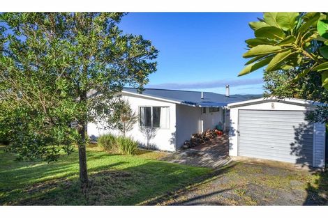 Photo of property in 84 Doves Bay Road, Kerikeri, 0294
