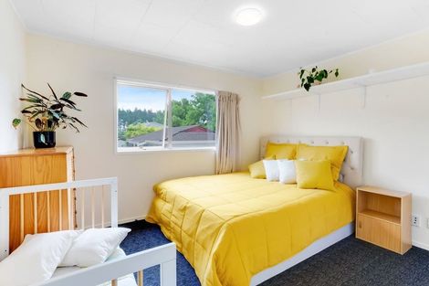 Photo of property in 56 Peverill Crescent, Papatoetoe, Auckland, 2025