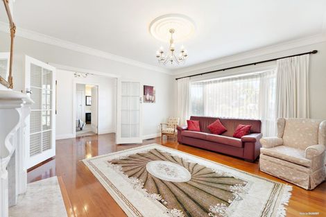 Photo of property in 399 Lake Road, Takapuna, Auckland, 0622