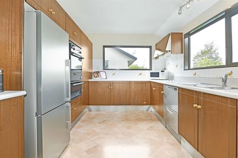 Photo of property in 51a Strowan Road, Strowan, Christchurch, 8052