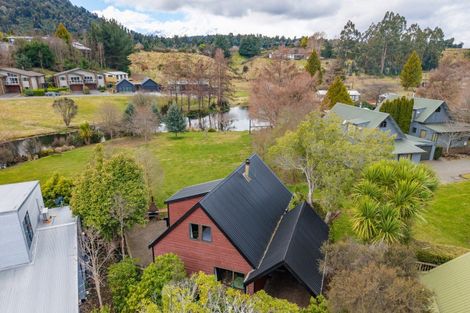 Photo of property in 9a Park Avenue, Ohakune, 4625