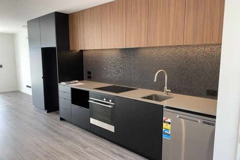 Photo of property in 11 Taggart Place, Sockburn, Christchurch, 8042