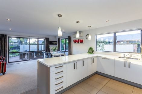 Photo of property in 125b Hamilton Avenue, Ilam, Christchurch, 8041