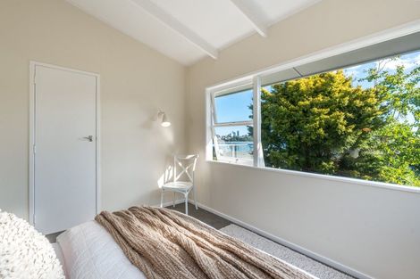 Photo of property in 20 Birkley Road, Bayswater, Auckland, 0622
