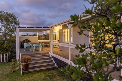 Photo of property in 239 Rosetta Road, Raumati Beach, Paraparaumu, 5032