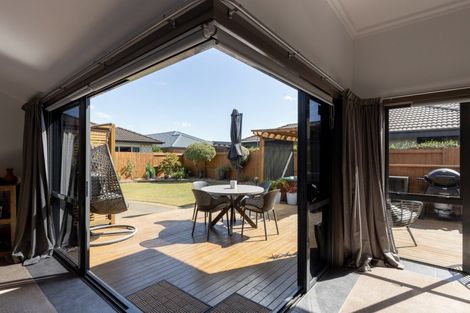 Photo of property in 582 Gloucester Road, Papamoa Beach, Papamoa, 3118