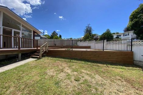 Photo of property in 4 Roband Avenue, Glenfield, Auckland, 0629