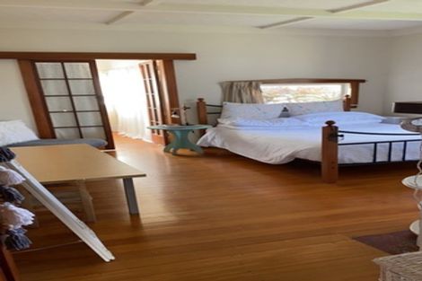 Photo of property in 385 Devonport Road, Tauranga South, Tauranga, 3112