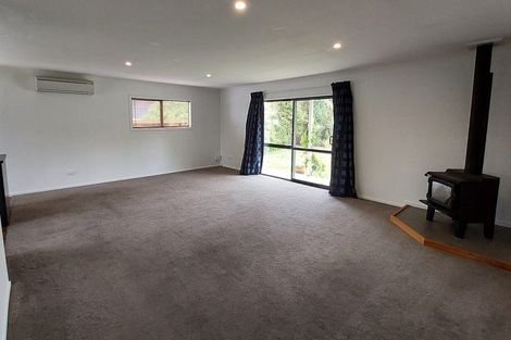 Photo of property in 5 Charles Court, Lake Hawea, Wanaka, 9382