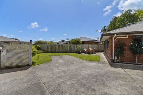 Photo of property in 9a Wilton Street, Westown, New Plymouth, 4310