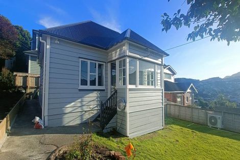 Photo of property in 9 Liffey Street, Island Bay, Wellington, 6023