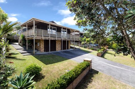 Photo of property in 7a Sailfish Drive, West Harbour, Auckland, 0618