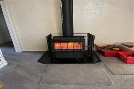 Photo of property in 23 Kaimanawa Street, Kelvin Grove, Palmerston North, 4414