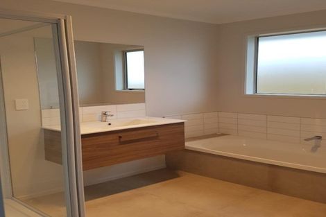 Photo of property in 44 Te Wharo Drive, Papamoa, 3118