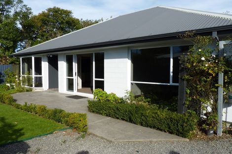 Photo of property in 32 Oxley Avenue, St Albans, Christchurch, 8014