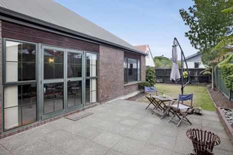 Photo of property in 2/343a Burwood Road, Burwood, Christchurch, 8083