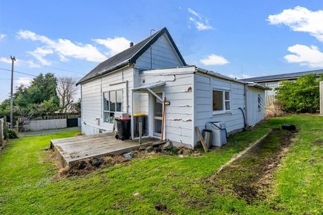 Photo of property in 1 Ann Street, Bluff, 9814