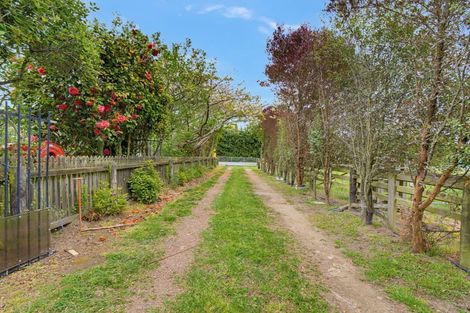 Photo of property in 16 Chattertons Road, Templeton, Christchurch, 7676