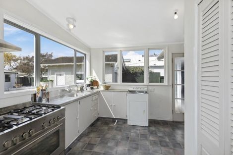Photo of property in 29 Pretoria Street, Hutt Central, Lower Hutt, 5010