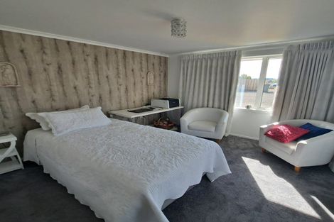 Photo of property in 76 Essex Street, Balclutha, 9230