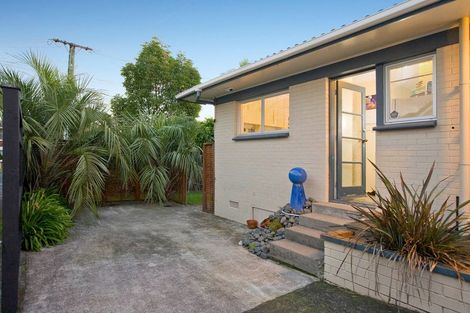 Photo of property in 1/206 Bucklands Beach Road, Bucklands Beach, Auckland, 2012