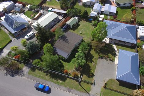 Photo of property in 19 Sutherland Road, Omarama, 9412