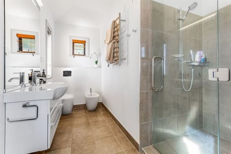 Photo of property in 16 Kahurangi Heights, Aotea, Porirua, 5024