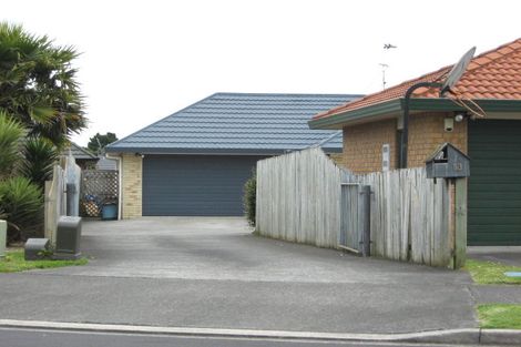 Photo of property in 13 Pateke Drive, Takanini, 2112