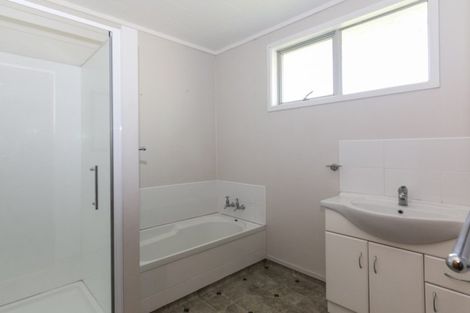 Photo of property in 25 Tauroa Road, Havelock North, 4130