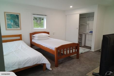 Photo of property in 1/27 Sunnynook Road, Forrest Hill, Auckland, 0620