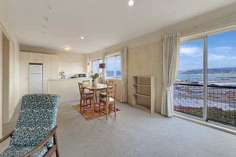 Photo of property in Mansfield Towers, 1 Grant Road, Thorndon, Wellington, 6011